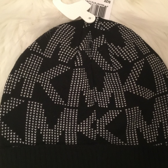 MICHAEL Michael Kors Signature Winter Hat NWT - Picture 7 of 8